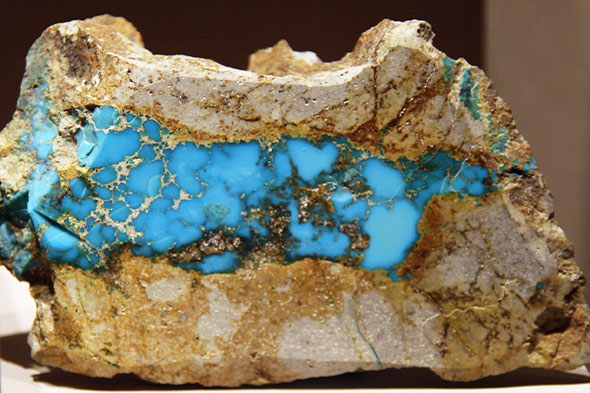 نگهداری از فیروزه