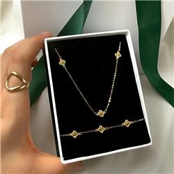 vancleef-3flower-bracelet