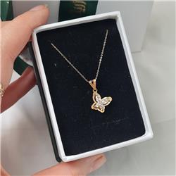 Gold-butterfly-pendant-gift