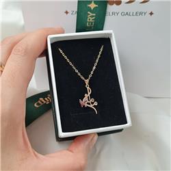 Mothers-gold-pendant