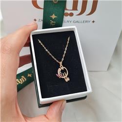 Mothers-gold-pendant