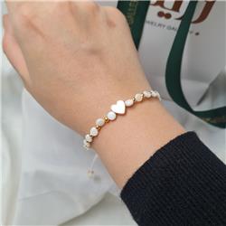 Heart-and-pearl-bracelet