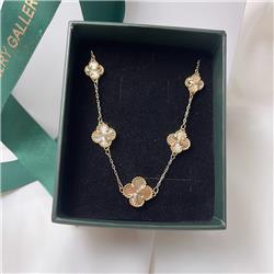 Vancliffe-gold-necklace