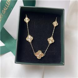 Vancliffe-gold-necklace