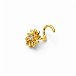 Gold-nose-piercing