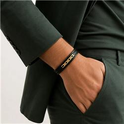 chain-gold-leather-bracelet