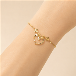 Gold-heart-bracelet-with-sequin-chain