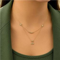 Gold-necklace-with-a round cut whale tail5