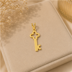 Gold clover key pendant44