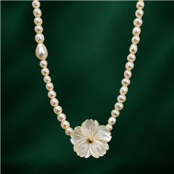 Pearl-necklace-010