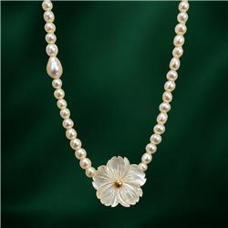 Pearl-necklace-010