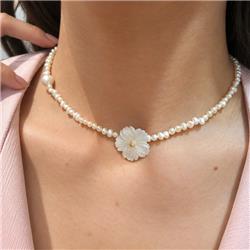Pearl-necklace-01002