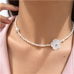 Pearl-necklace-010001