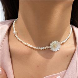 Pearl-necklace-01001