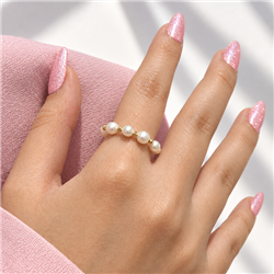 Gold-and-pearl-ring-