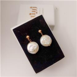 Coin-pearl-earrings