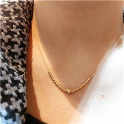 Ball-necklace