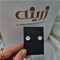 Gold-stud-earrings