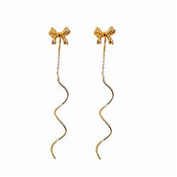 Wavy-bow-earrings