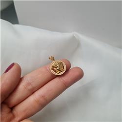 Versace-pendant