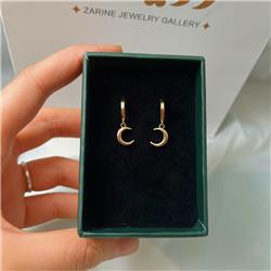 Gold-moon-earrings