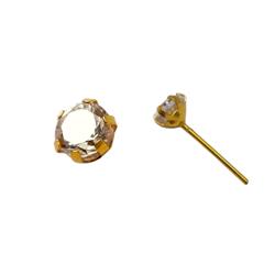 Gold-stud-earrings