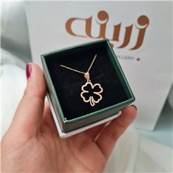 Gold-clover-pendant