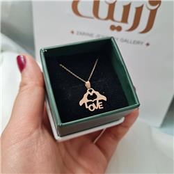 Love-gold-pendant