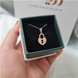 Gold-lock-pendant