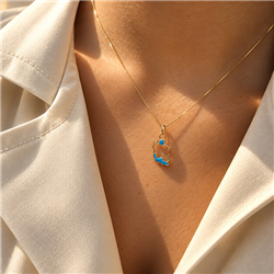 Gold-pendant-with-map-of-Iran-01