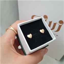 Gold-stud-earrings-withheart
