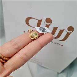 Versace-gold-pendant