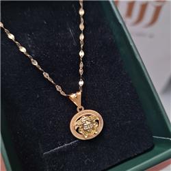 Versace-gold-pendant