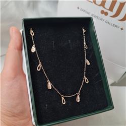 Gold-tassel-necklace