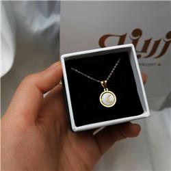 Gold-and-shell-pendant