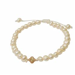 Gold-clover-bracelet-with-pearls