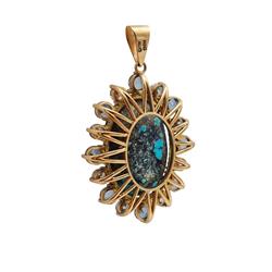 Royal-gold-and-turquoise-pendant