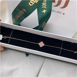 Vancliffe-gold-bracelet