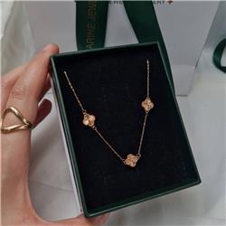 Vancliffe-gold-necklace