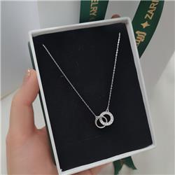 Cartier-gold-necklace