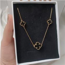 Vancliffe-gold-necklace