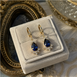 Blue-Teardrop-Earrings