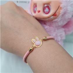LAbUbU-gold-bracelet