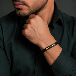 Men-leather-bracelet