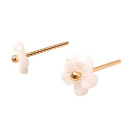 Gold-stud-earrings