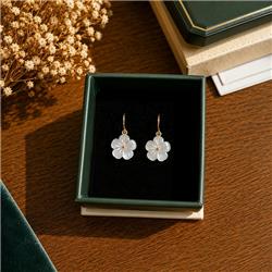 Gold-flower-earrings