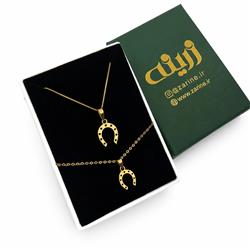 -Gold-horseshoe-pendant