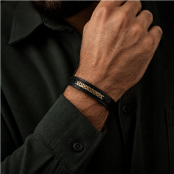 Gold-bracelet-with-leather