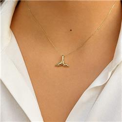 Minimalist-whale-tail-pendant-1