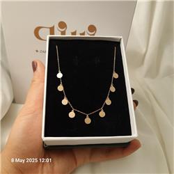 Tassel-necklace